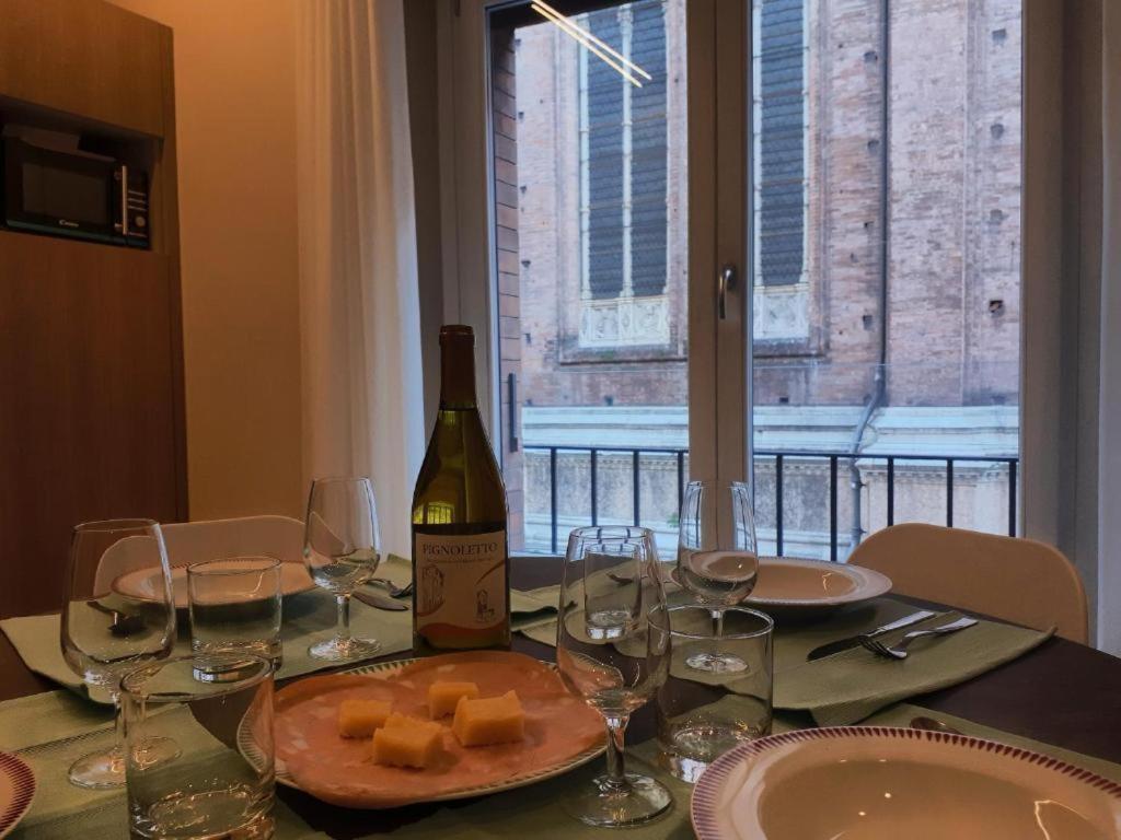 Smart Apartment Mercanzia - Twa Bologna Eksteriør billede